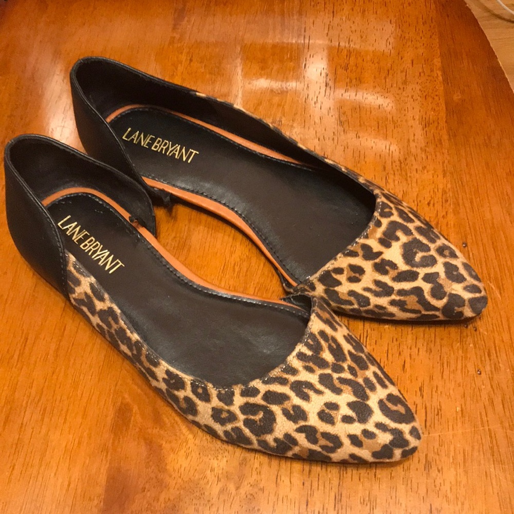 Women’s flats